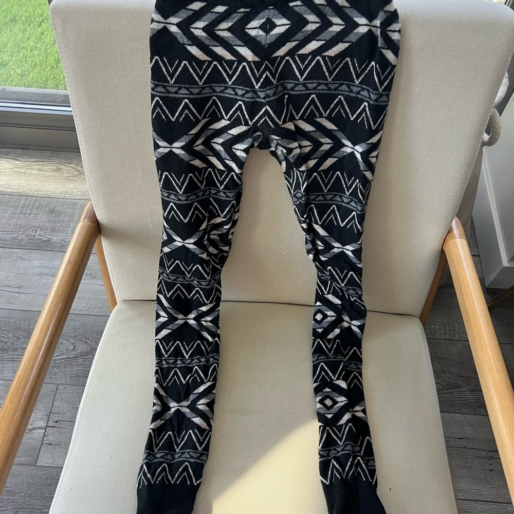 Geometric Patterned Women’s Leggings - Black, White, and Grey